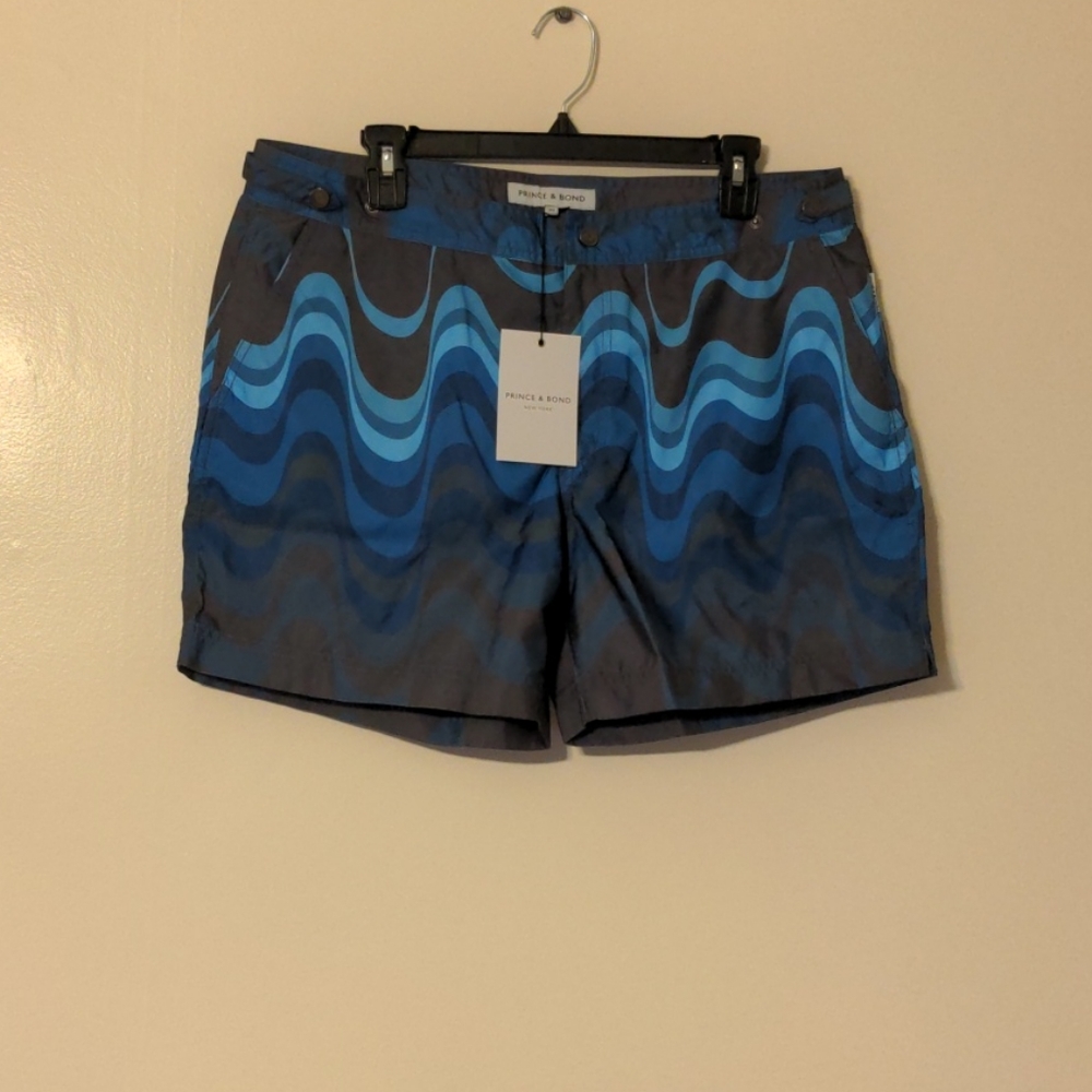 Prince and bond rouge shorts size 36